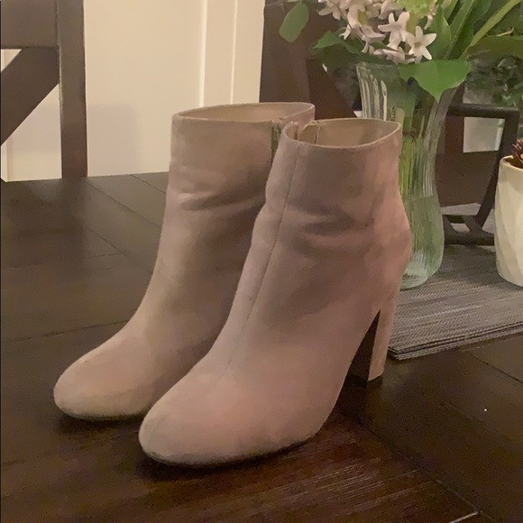 Light Grey Booties - Picture 3 of 3
